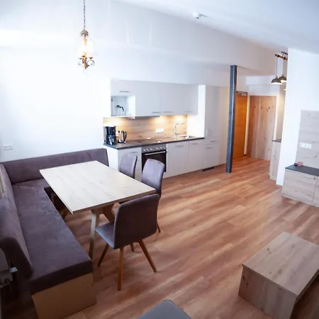 Guest house Central B&B Obertauern 3*