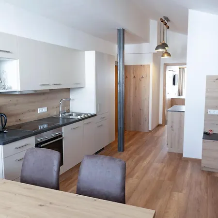 Central B&B Obertauern Guest house 3*