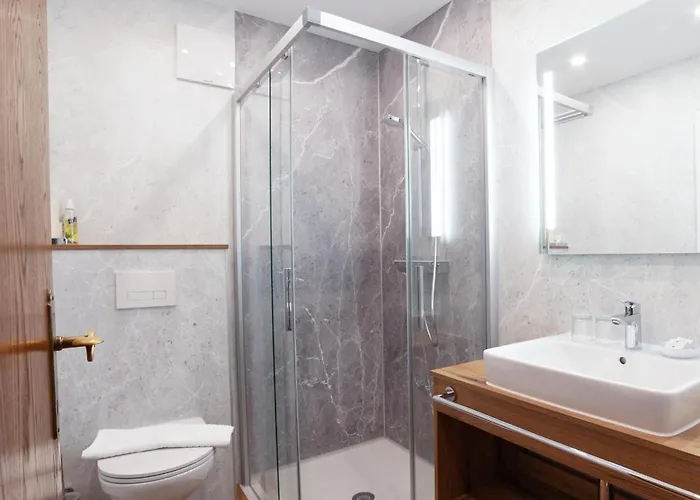 Guest house Central B&B Obertauern 3*