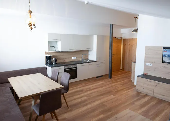 Central B&B Obertauern Guest house