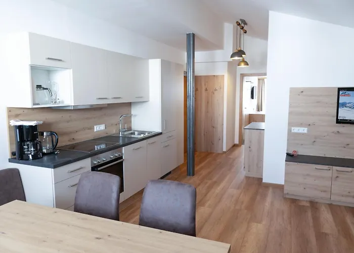 Central B&B Obertauern Guest house 3*